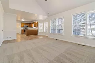 3477 Chinaberry Ln, Snellville, GA 30039 - Photo 10