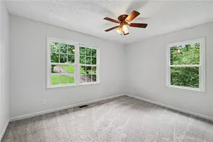 1037 Atherton Ln, Woodstock, GA 30189 - Photo 12