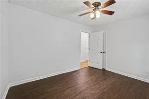 1037 Atherton Ln, Woodstock, GA 30189 - Photo 10