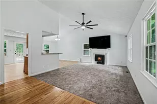 1037 Atherton Ln, Woodstock, GA 30189 - Photo 4