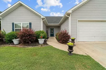 112 Grizzly Trail, Carrollton, GA 30117 - Photo 6