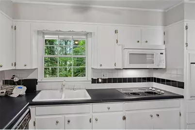 2130 Impala Drive NE, Atlanta, GA 30345 - Photo 16