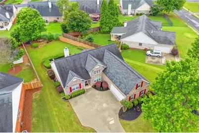5205 Ashbury Manor Lane, Sugar Hill, GA 30518 - Photo 4