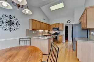 5205 Ashbury Manor Ln, Sugar Hill, GA 30518 - Photo 14