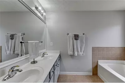 5205 Ashbury Manor Lane, Sugar Hill, GA 30518 - Photo 30