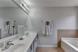 5205 Ashbury Manor Ln, Sugar Hill, GA 30518 - Photo 30