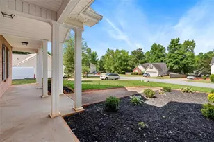 70 Rock Wood Ct, Covington, GA 30016 - Photo 4