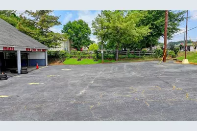 2059 Candler Road, Decatur, GA 30032 - Photo 8