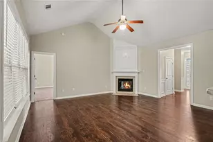 362 Southgate Dr, Locust Grove, GA 30248 - Photo 6