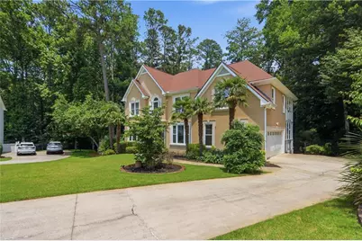 355 Chelsey Court, Alpharetta, GA 30004 - Photo 2