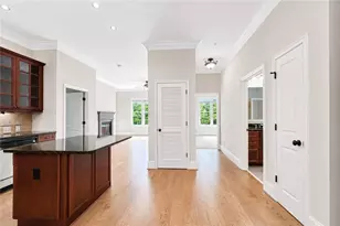 11 Perimeter Center E, Atlanta, GA 30346 - Photo 10