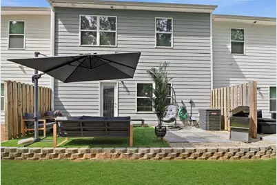 1812 Fabian Way SW, Austell, GA 30106 - Photo 2