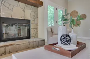 6524 Medlock Rd, Gainesville, GA 30506 - Photo 10
