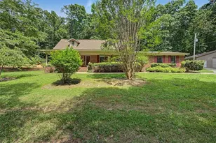 403 S Sequoyah Cir NE, Calhoun, GA 30701 - Photo 2