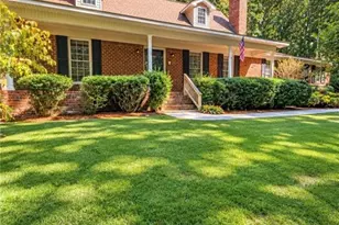 403 S Sequoyah Cir NE, Calhoun, GA 30701 - Photo 1