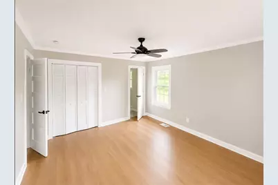 481 Hammond Drive, Atlanta, GA 30328 - Photo 8