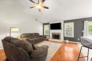 5622 Riverside Walk Dr, Sugar Hill, GA 30518 - Photo 10
