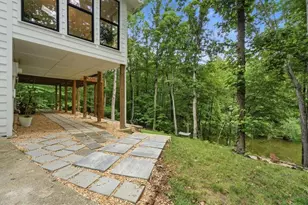 1305 Lake Colony Dr, Marietta, GA 30068 - Photo 16