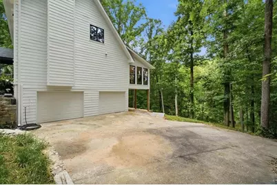 1305 Lake Colony Drive, Marietta, GA 30068 - Photo 14