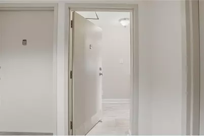 2285 Peachtree Road NE #709, Atlanta, GA 30309 - Photo 2