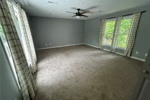 235 Peachtree St, Cedartown, GA 30125 - Photo 10