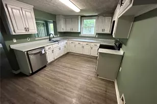 235 Peachtree St, Cedartown, GA 30125 - Photo 2