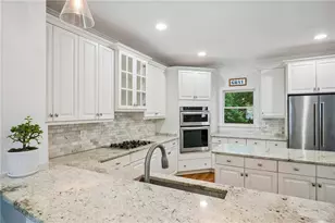 1353 Edmund Park Dr, Atlanta, GA 30306 - Photo 14