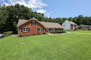 3535 Parkwood Hills Ct, Snellville, GA 30078 - Photo 2