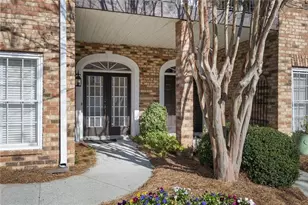 2603 Oglethorpe Cir NE, Atlanta, GA 30319 - Photo 2