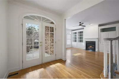 2603 Oglethorpe Circle NE, Atlanta, GA 30319 - Photo 30