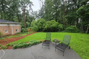 2637 Sunny Ln SE, Marietta, GA 30067 - Photo 10