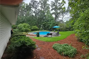 2637 Sunny Ln SE, Marietta, GA 30067 - Photo 6