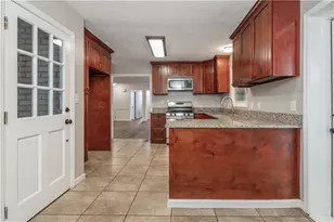 1440 Kennesaw Due West Rd NW, Kennesaw, GA 30152 - Photo 18
