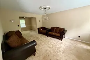 4323 Caroline Ct, Douglasville, GA 30135 - Photo 2