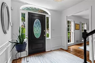 205 Abington Dr, Atlanta, GA 30328 - Photo 4