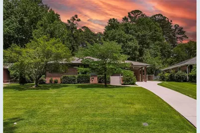 1355 Amanda Circle, Decatur, GA 30033 - Photo 2