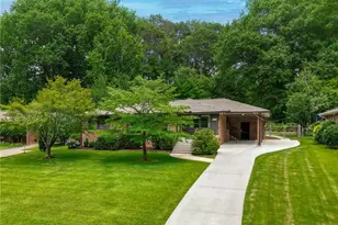 1355 Amanda Cir, Decatur, GA 30033 - Photo 44