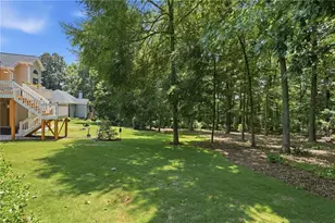 139 Montvale Dr, Hoschton, GA 30548 - Photo 38