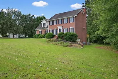 1206 Dover Place, Conyers, GA 30013 - Photo 4