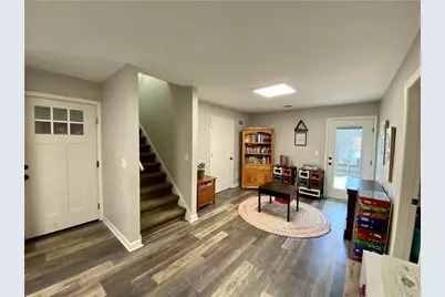 1095 Mountain Springs Drive NW, Kennesaw, GA 30144 - Photo 14