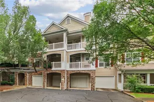 933 Sandringham Dr, Alpharetta, GA 30004 - Photo 1