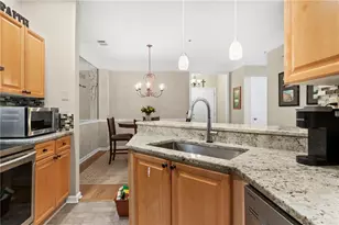 933 Sandringham Dr, Alpharetta, GA 30004 - Photo 8