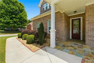 1158 Gateview Dr, Lawrenceville, GA 30046 - Photo 4