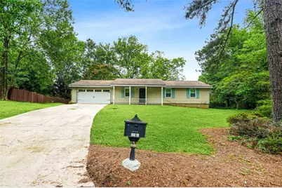 6988 Tan Bark Court, Riverdale, GA 30296 - Photo 2