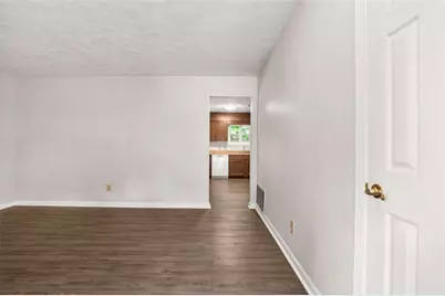 6988 Tan Bark Court, Riverdale, GA 30296 - Photo 4
