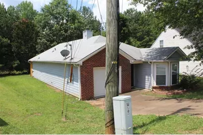 6592 Browns Mill Ferry Drive, Lithonia, GA 30038 - Photo 2