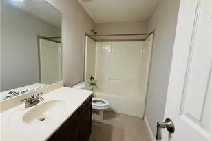 1652 Park Hollow Ln, Lawrenceville, GA 30043 - Photo 30