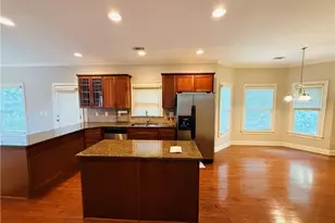 1652 Park Hollow Ln, Lawrenceville, GA 30043 - Photo 10
