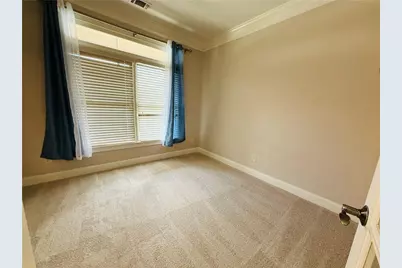 1652 Park Hollow Lane, Lawrenceville, GA 30043 - Photo 8