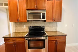 1652 Park Hollow Ln, Lawrenceville, GA 30043 - Photo 14
